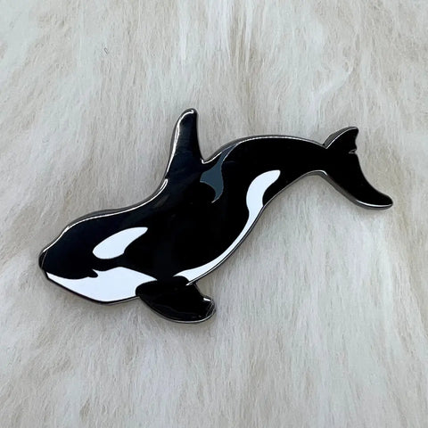Roamin Bison Pin -  Orca