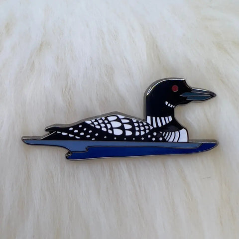 Roamin Bison Pin - Common Loon